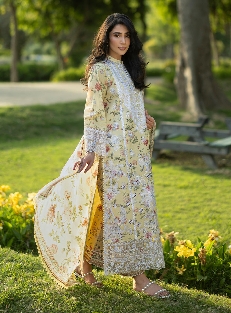 luxe lawn 26