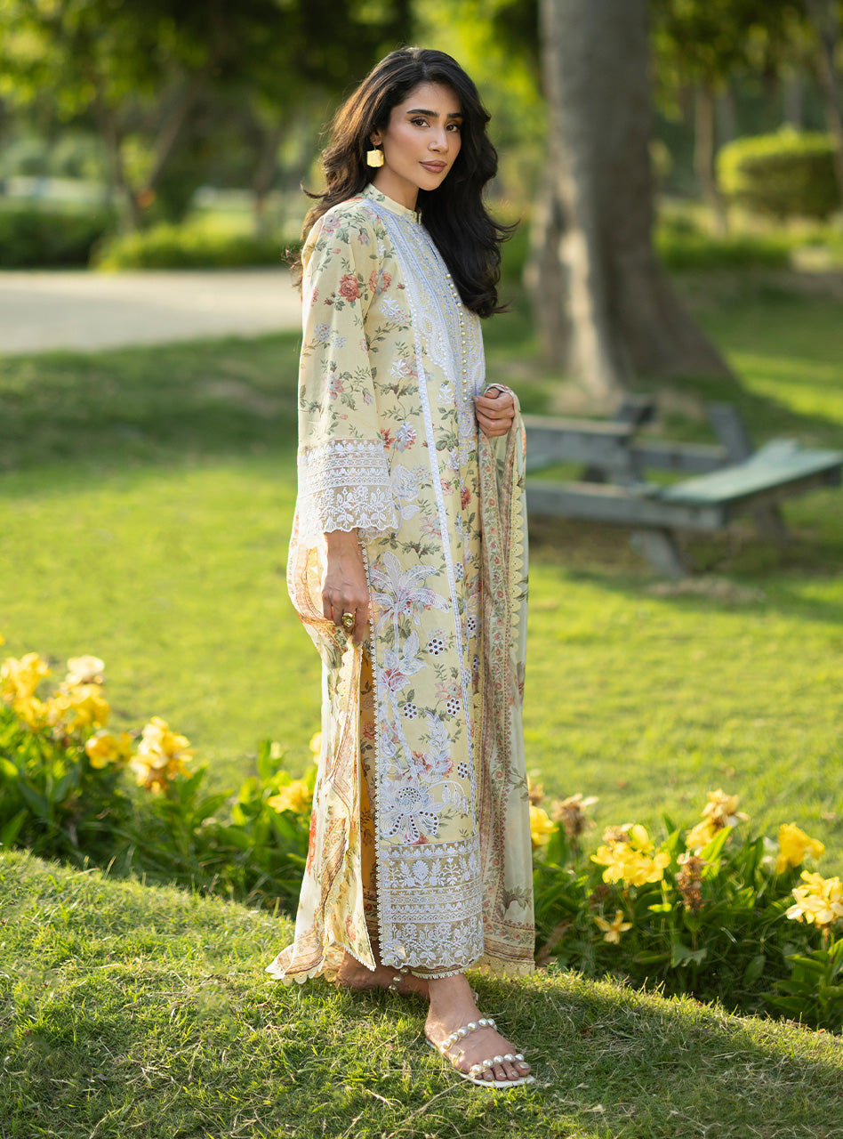 luxe lawn 26