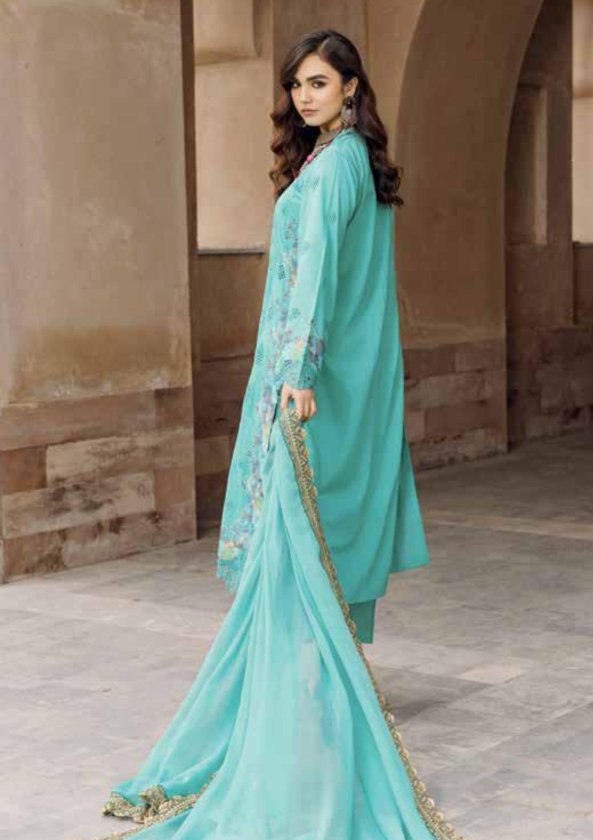 Andaaz Luxury Lawn Vol-01