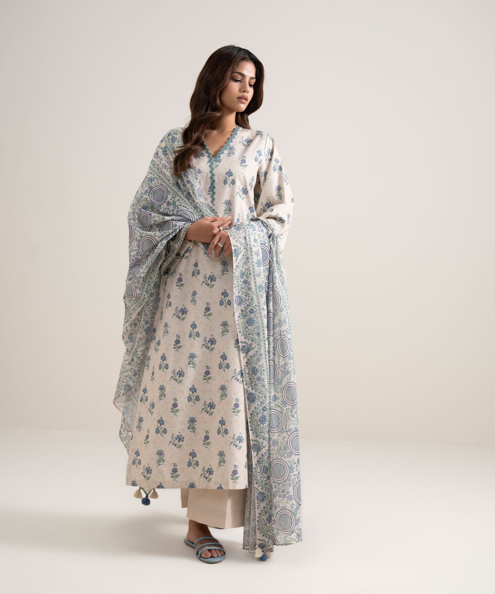 3 PIECE - PRINTED LAWN SUIT