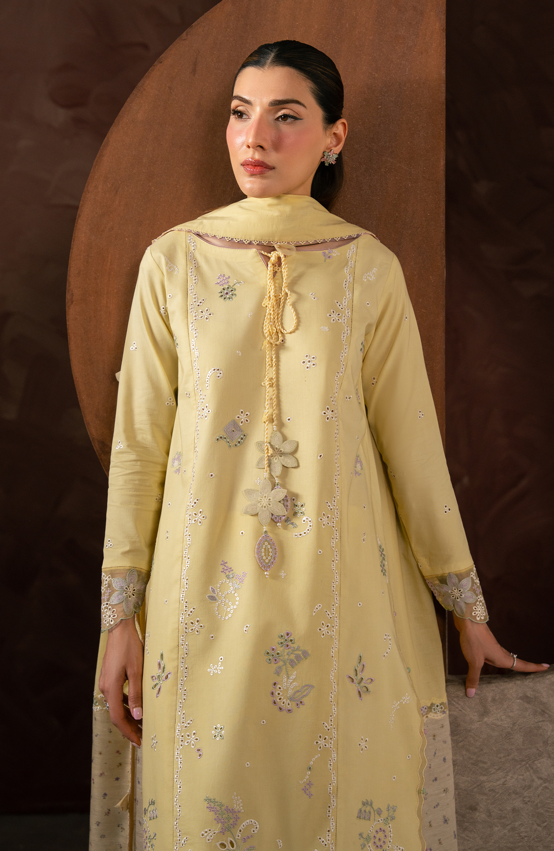 unstitched luxury Lawn