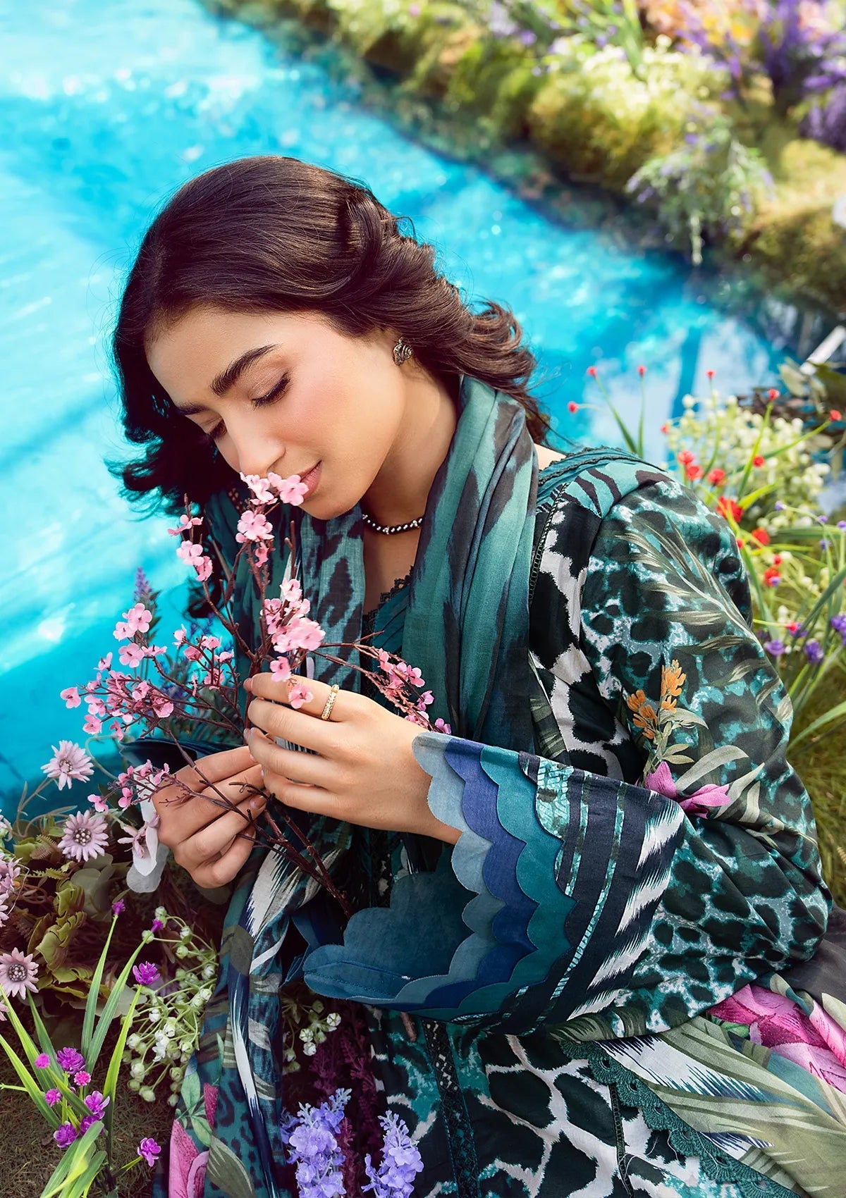 PRINTS LAWN COLLECTION