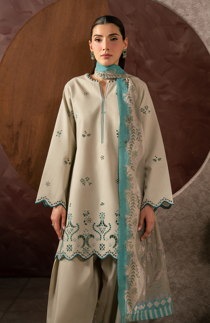 unstitched luxury Lawn