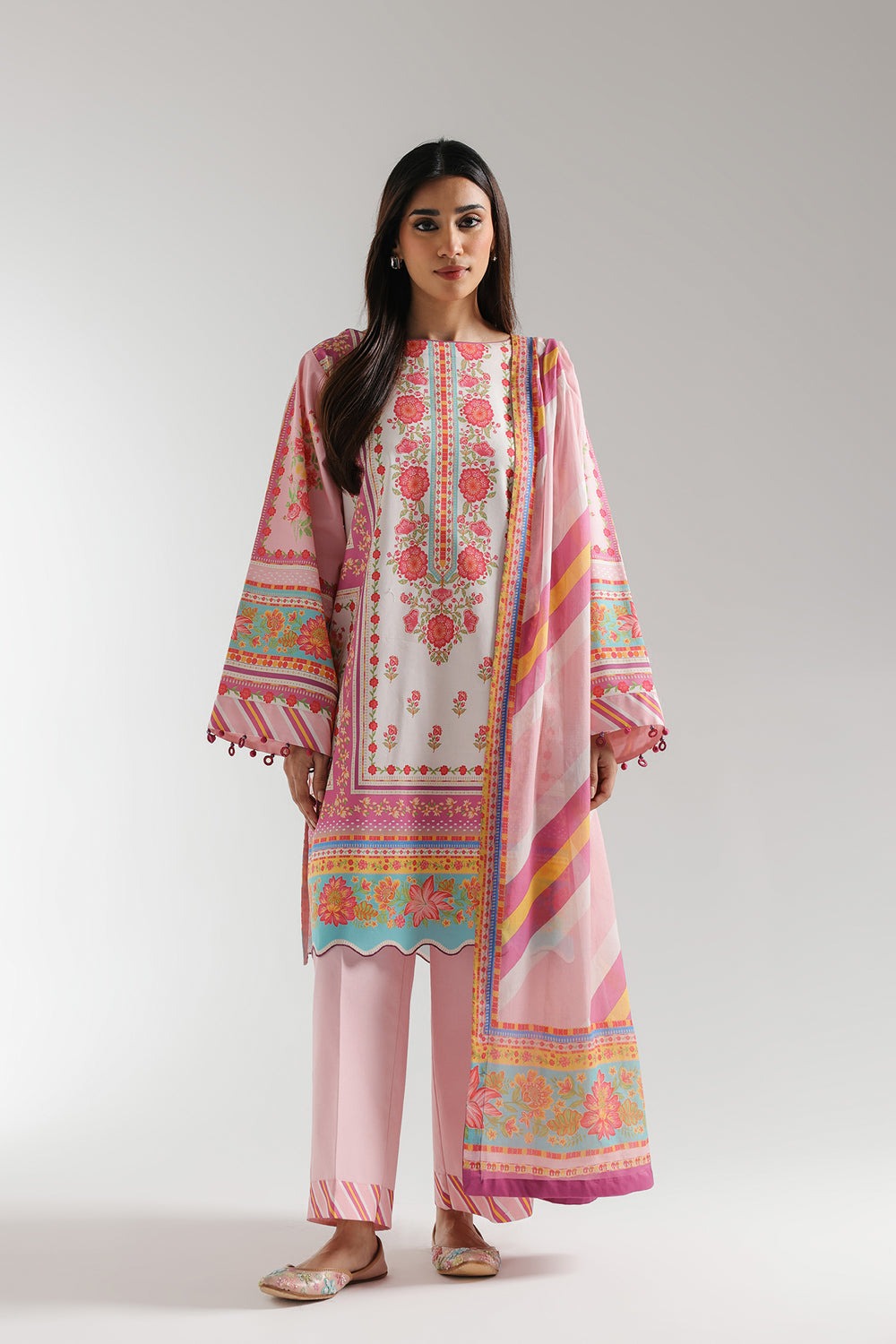 PRINTED SUIT