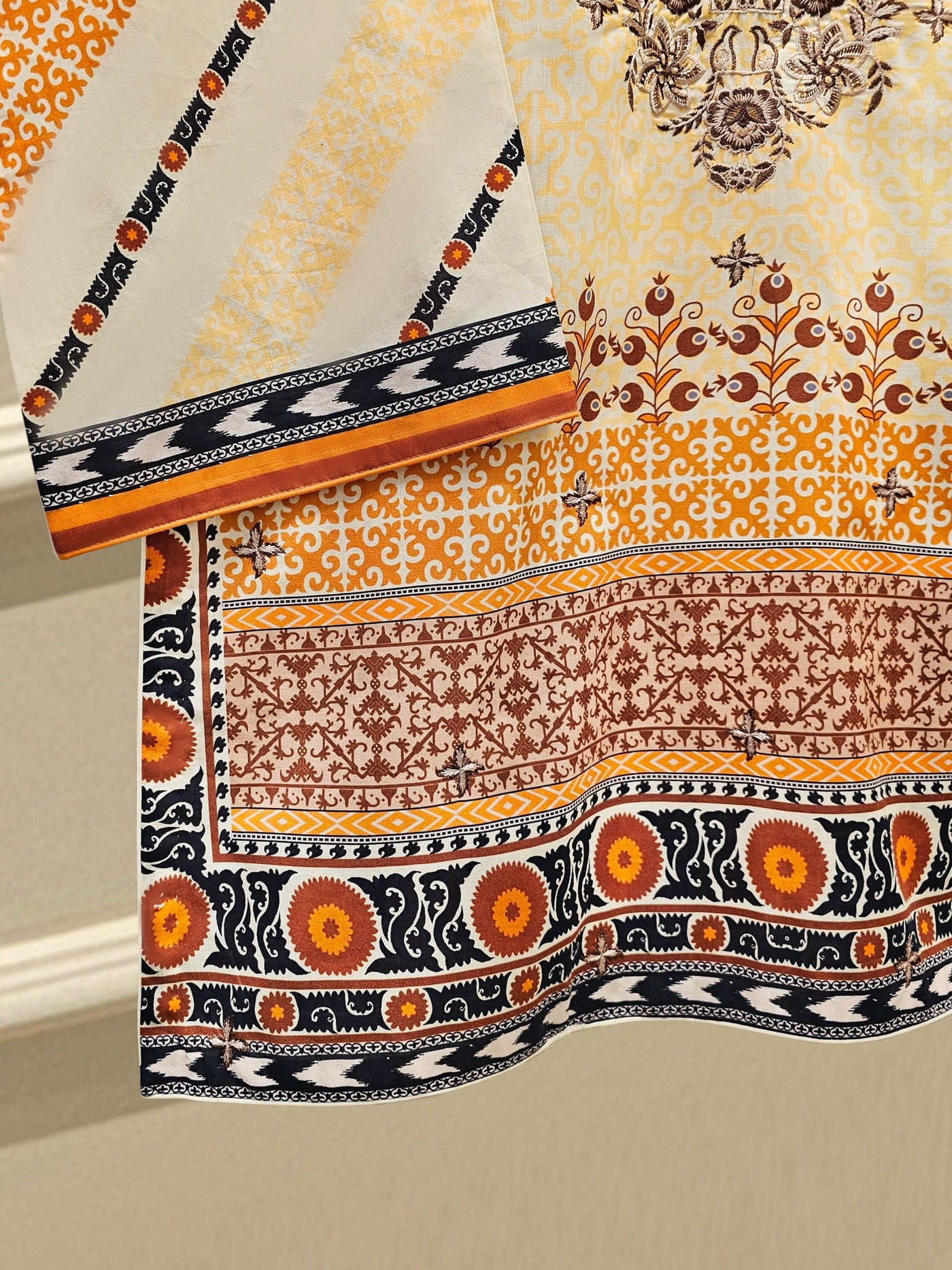2 Piece - Digital Printed Lawn Suit