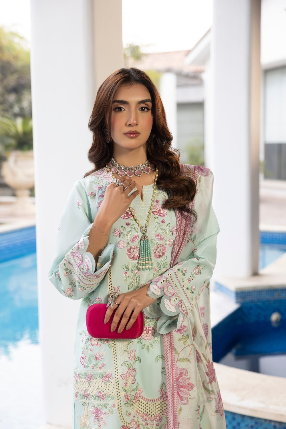 Dil Kash CHIKANKARI  LAWN