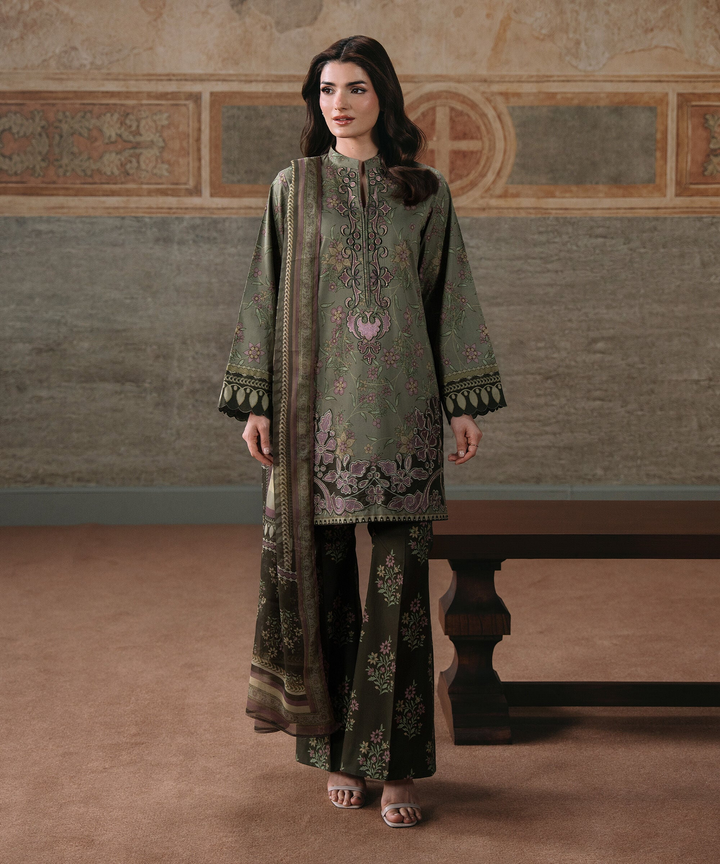 3 Piece - Embroidered Lawn Suit