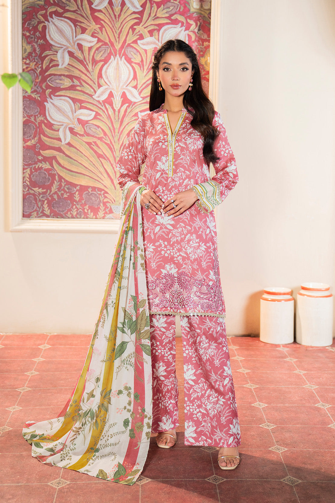 Embroidered - 3 Pc Lawn Suit