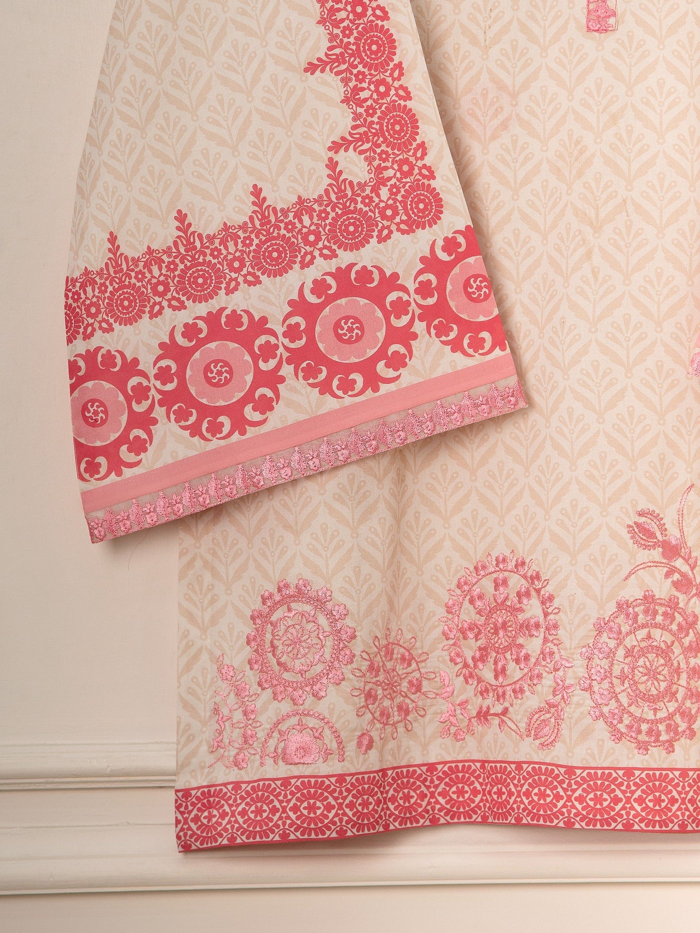 3 Piece - Digital Printed Lawn Suit