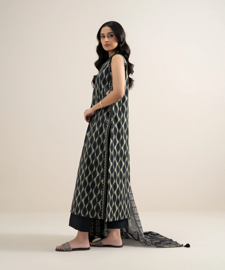 3 Piece - Printed Lawn Suit