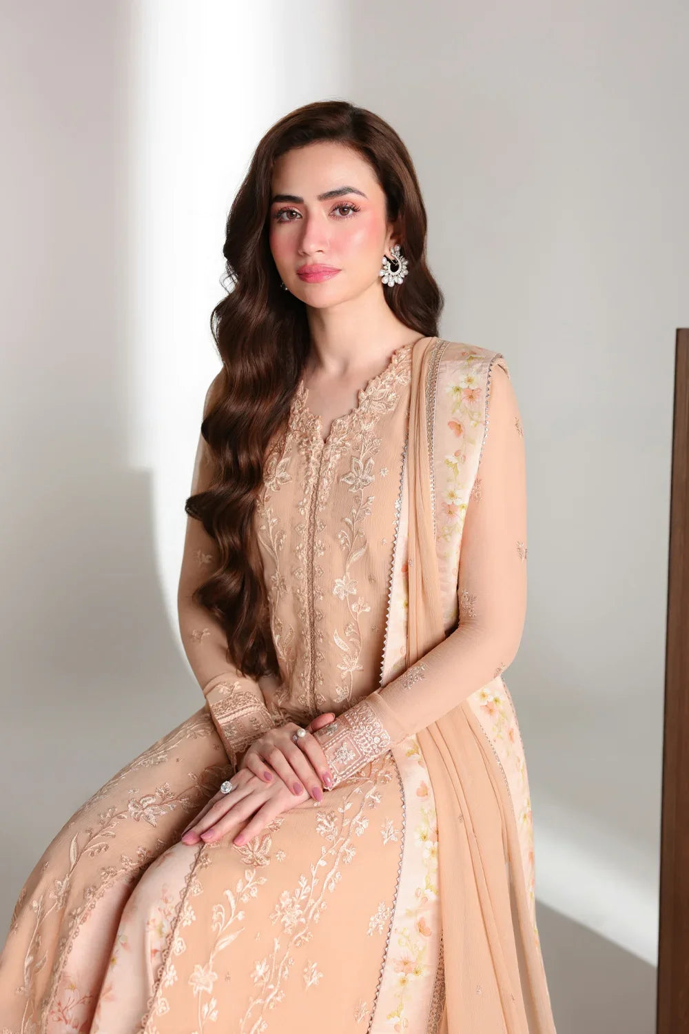 ENSEMBLES Embroidered 3pcs
