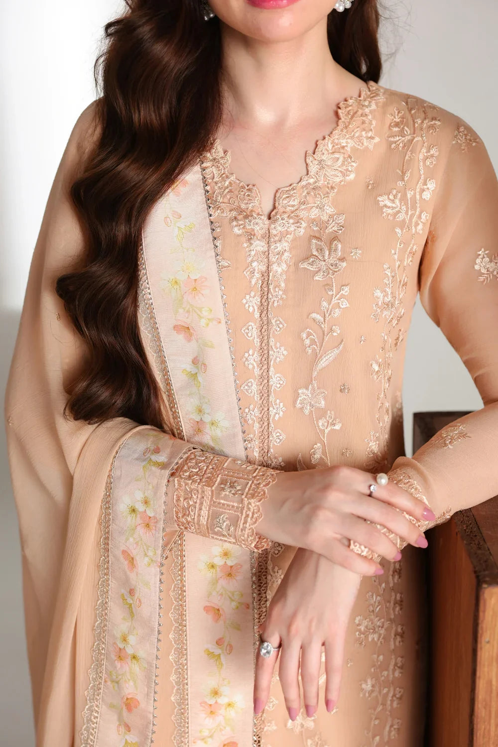 ENSEMBLES Embroidered 3pcs