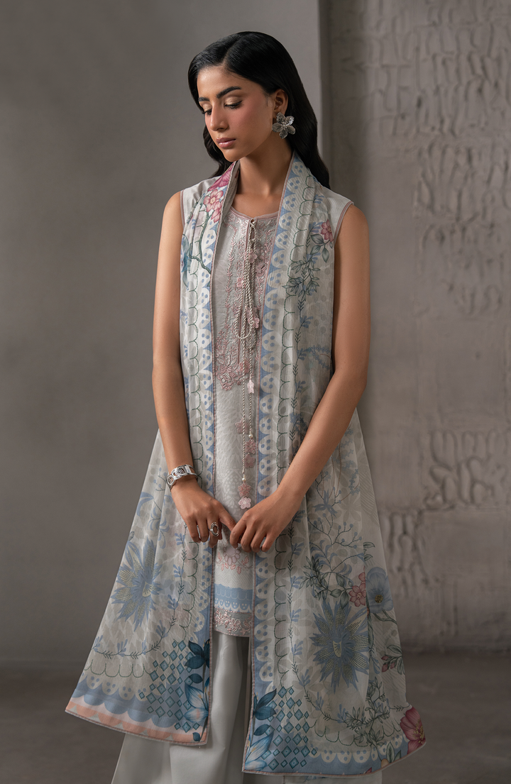 selure unstitched lawn