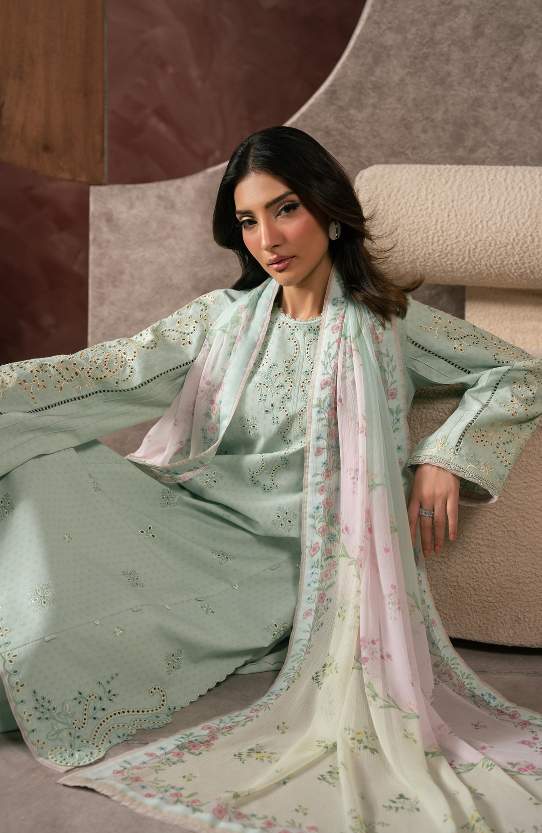 unstitched luxury Lawn