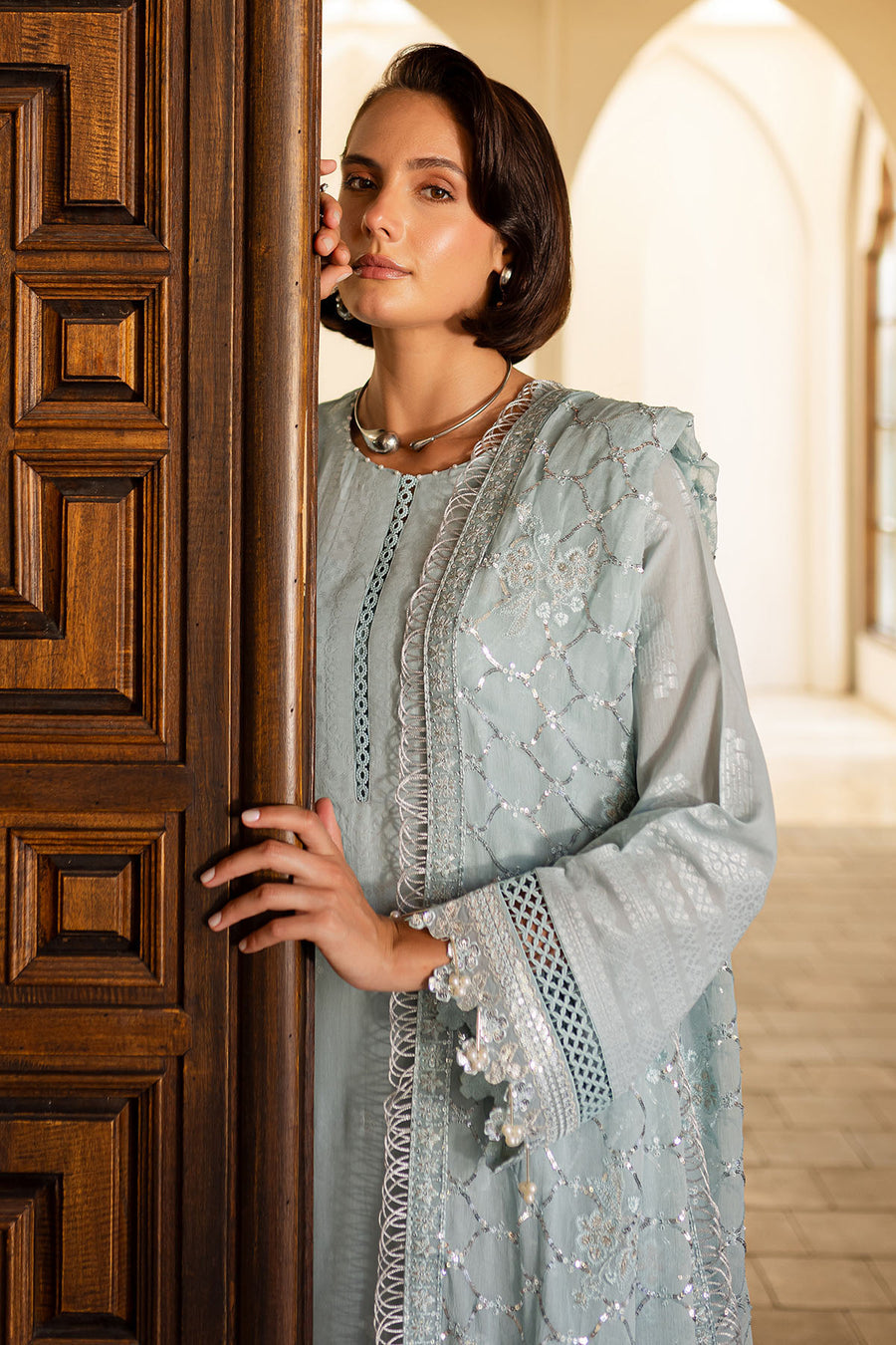 EMBROIDERED JACQUARD LAWN