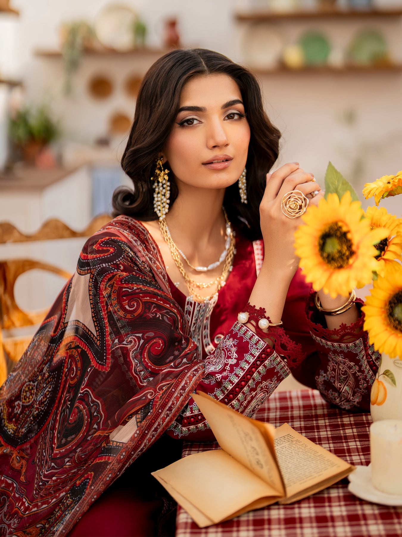 Husn-E-Arah Unstitched Lawn