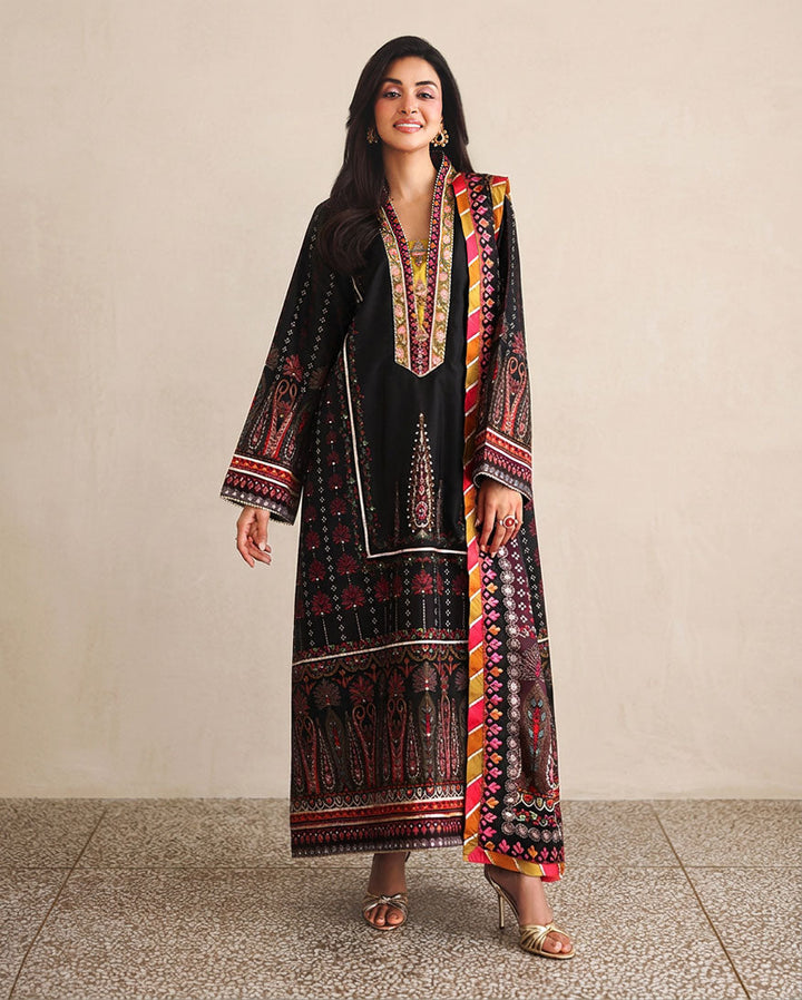 Hemline Nirvana Unstitched 3 Pc