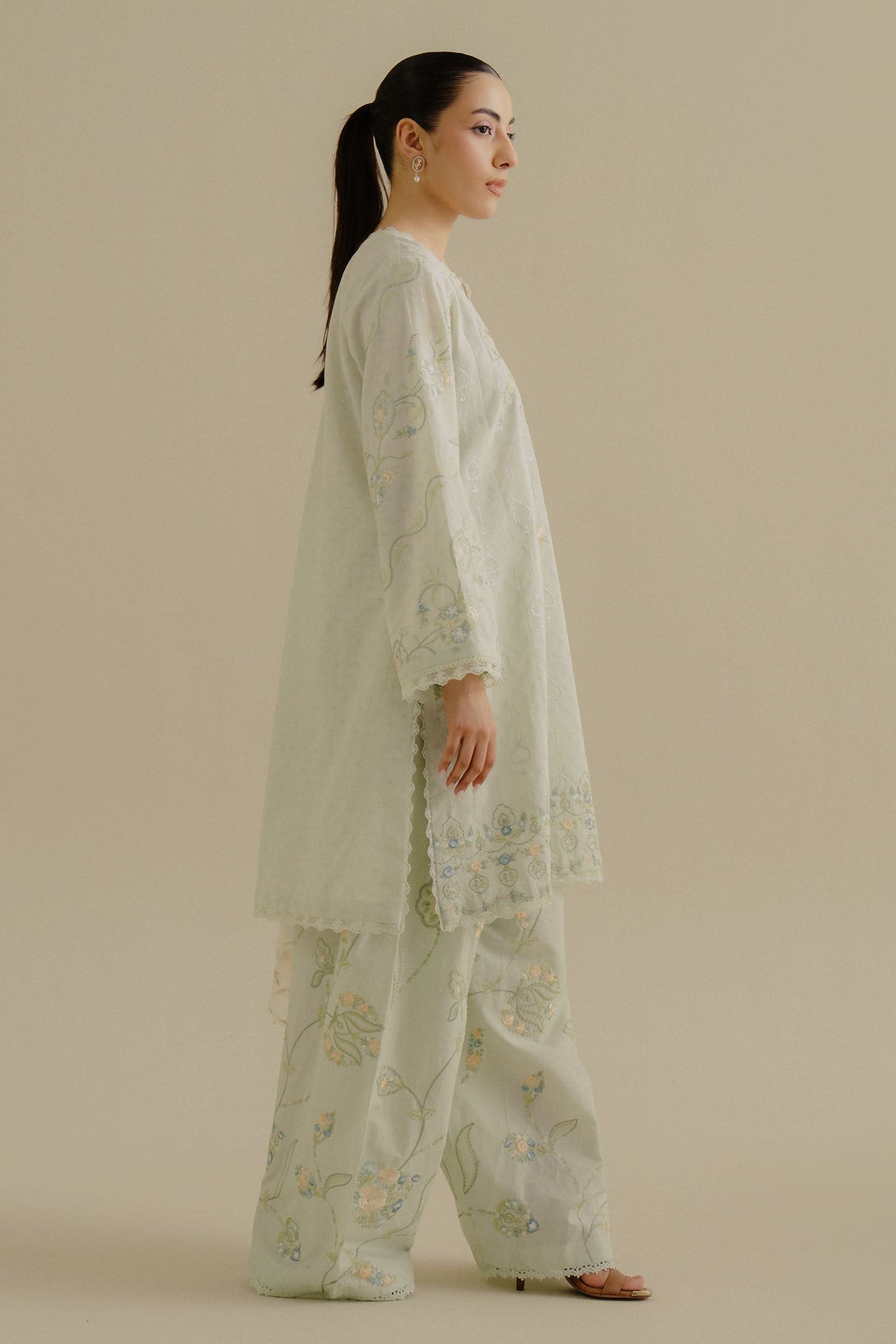 Coco Lawn Drop II