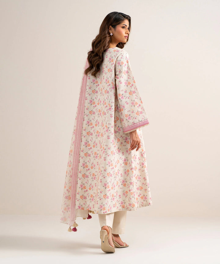 3 Piece - Embroidered Lawn Suit
