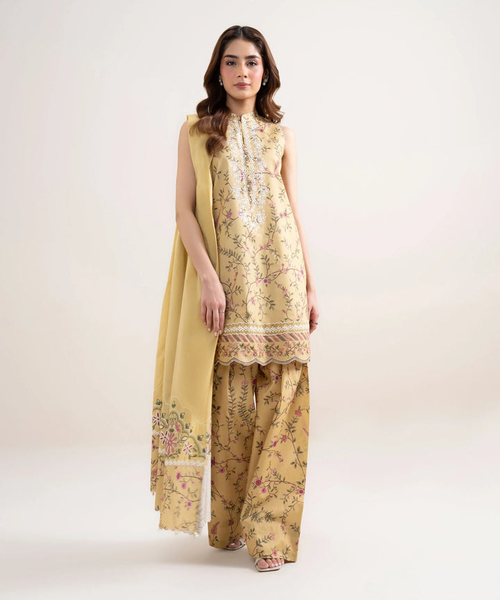3 Piece - Embroidered Lawn Suit
