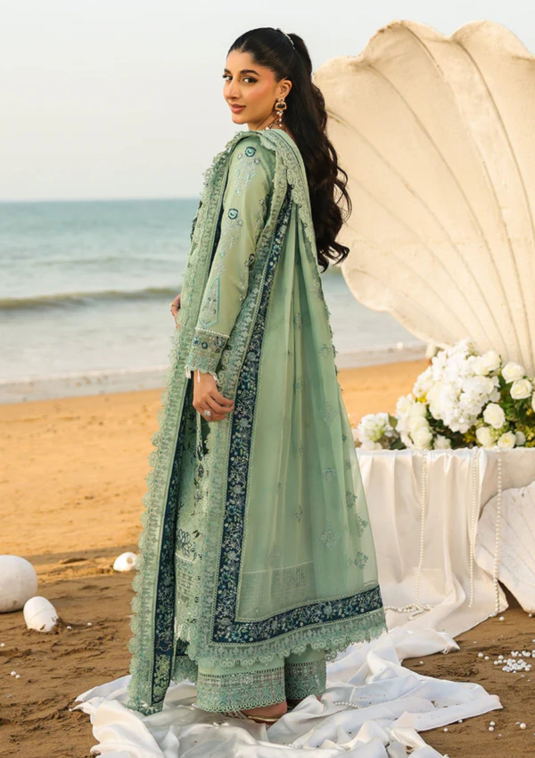 Premium Hania Luxury Lawn