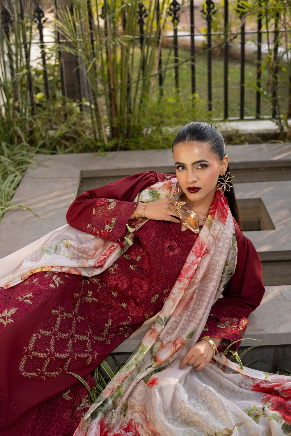 Dil Kash CHIKANKARI  LAWN