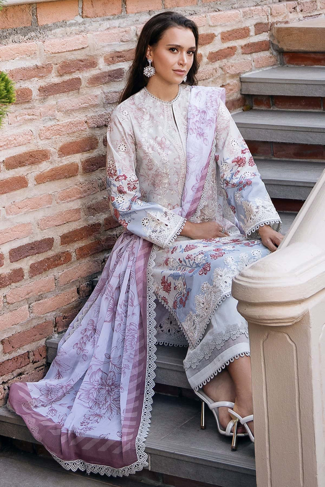 Afrozeh Damask Lawn