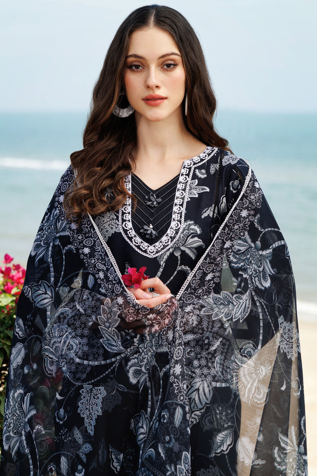 Aurea Summer Lawn