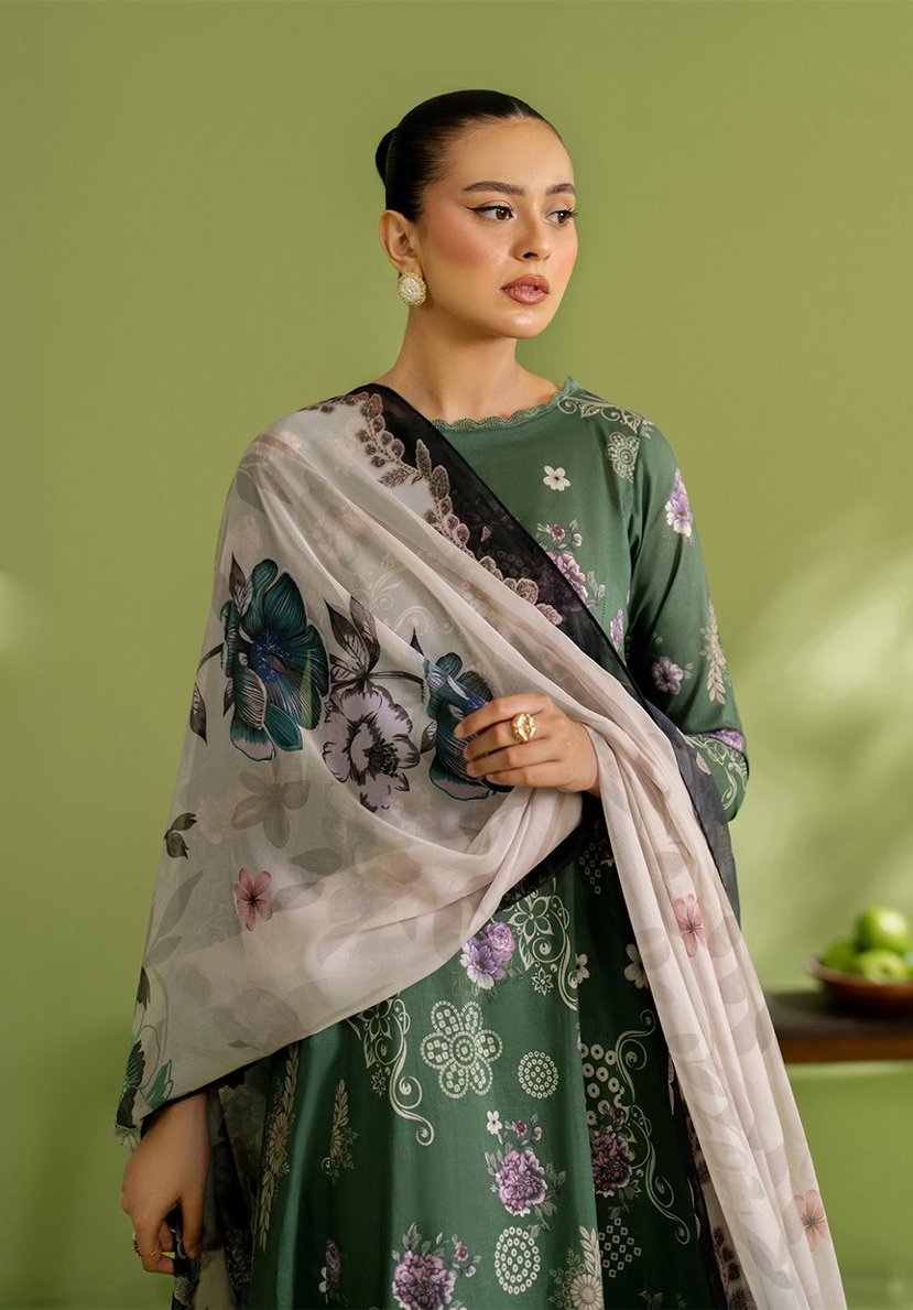 Printed Essentials Pret