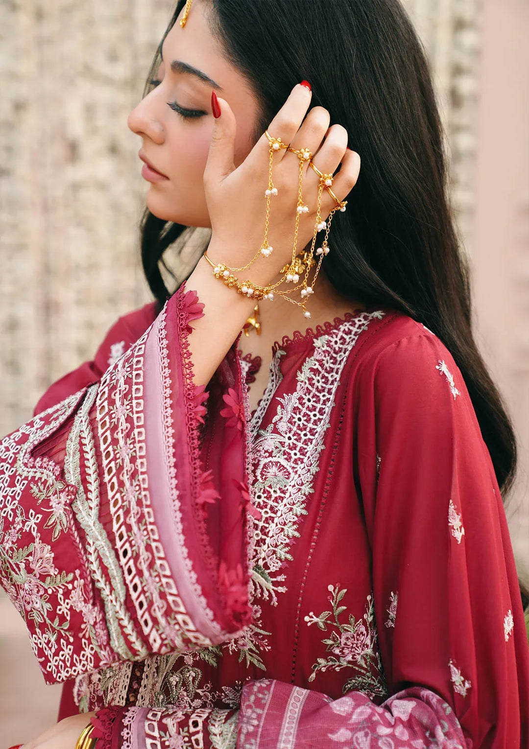EK FASANA - LUXURY LAWN &