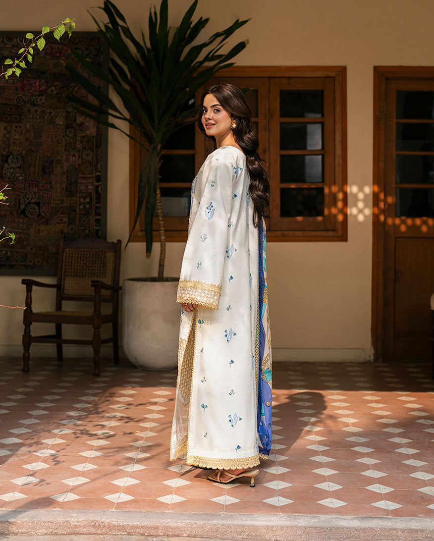 Aashiyana Lawn Collections