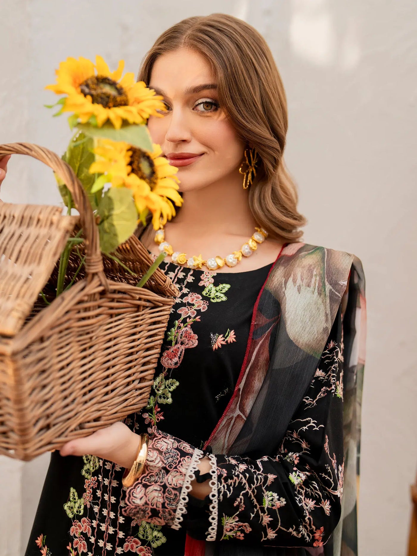 Husn-E-Arah Unstitched Lawn