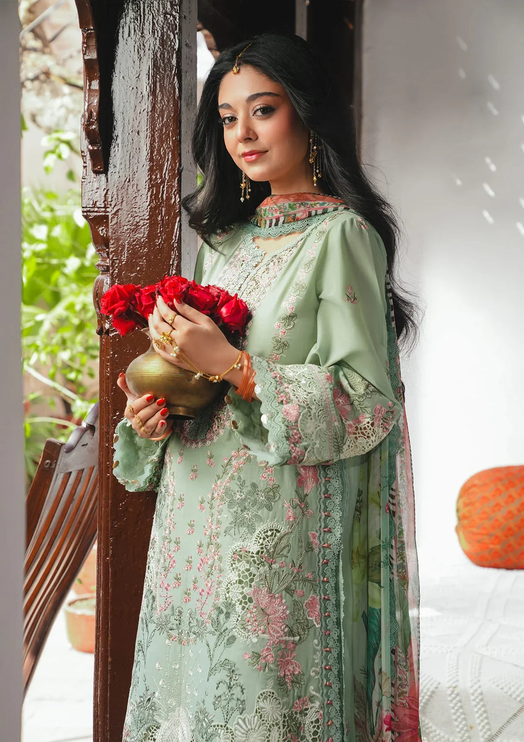 EK FASANA - LUXURY LAWN &