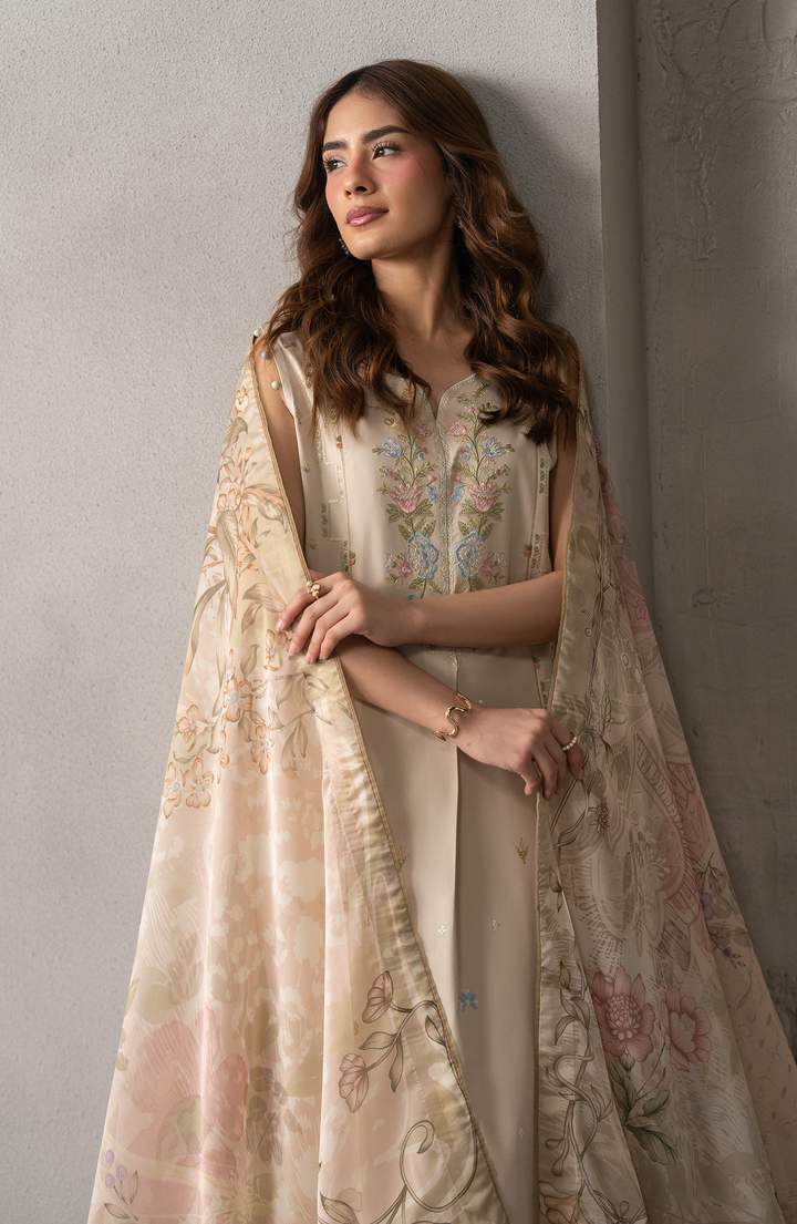 selure unstitched lawn