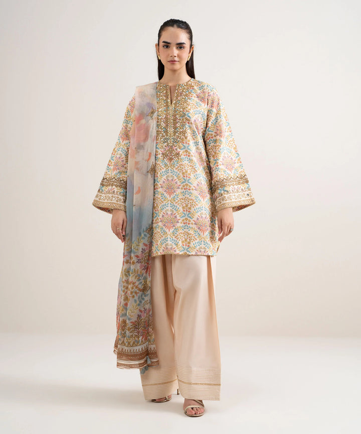 3 Piece - Embroidered Lawn Suit