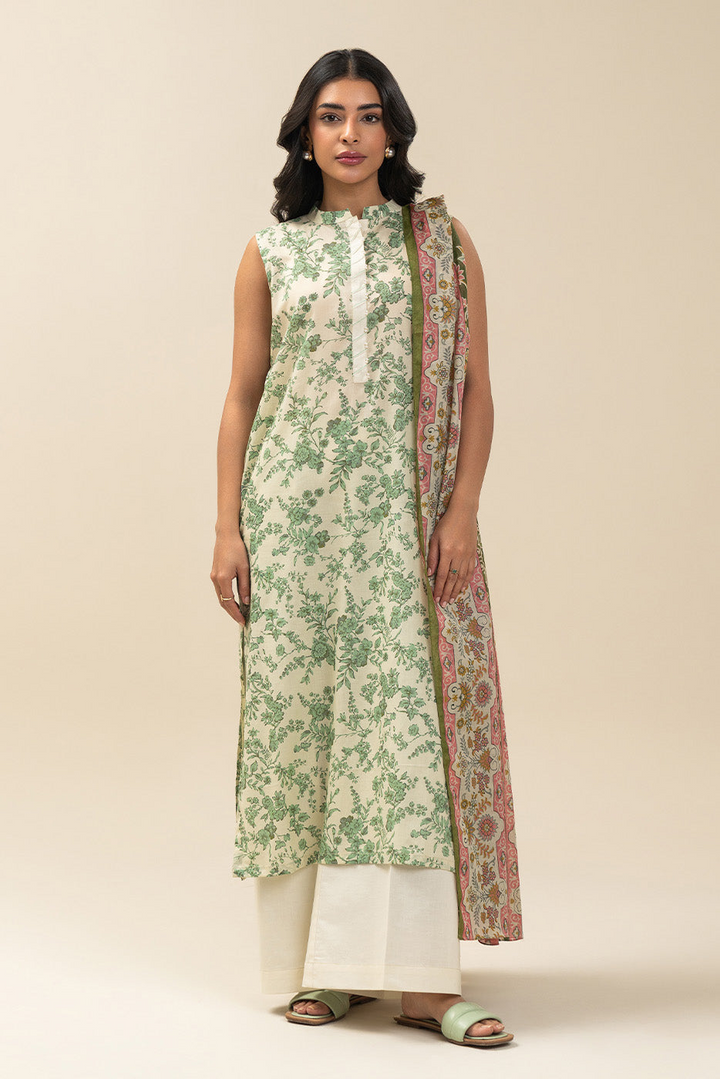 3 PIECE EMBROIDERED LAWN SUIT