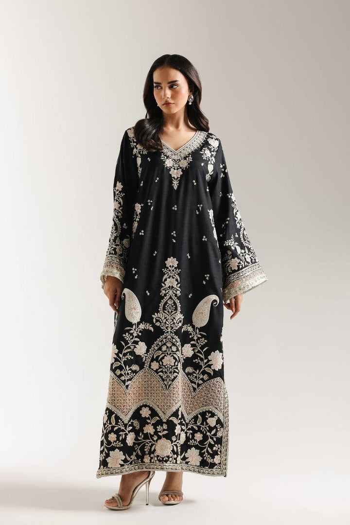 EMBROIDERED SUIT