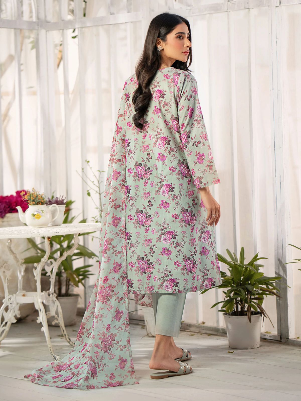 Limelight || 3 Piece Lawn Slub-Embroidered