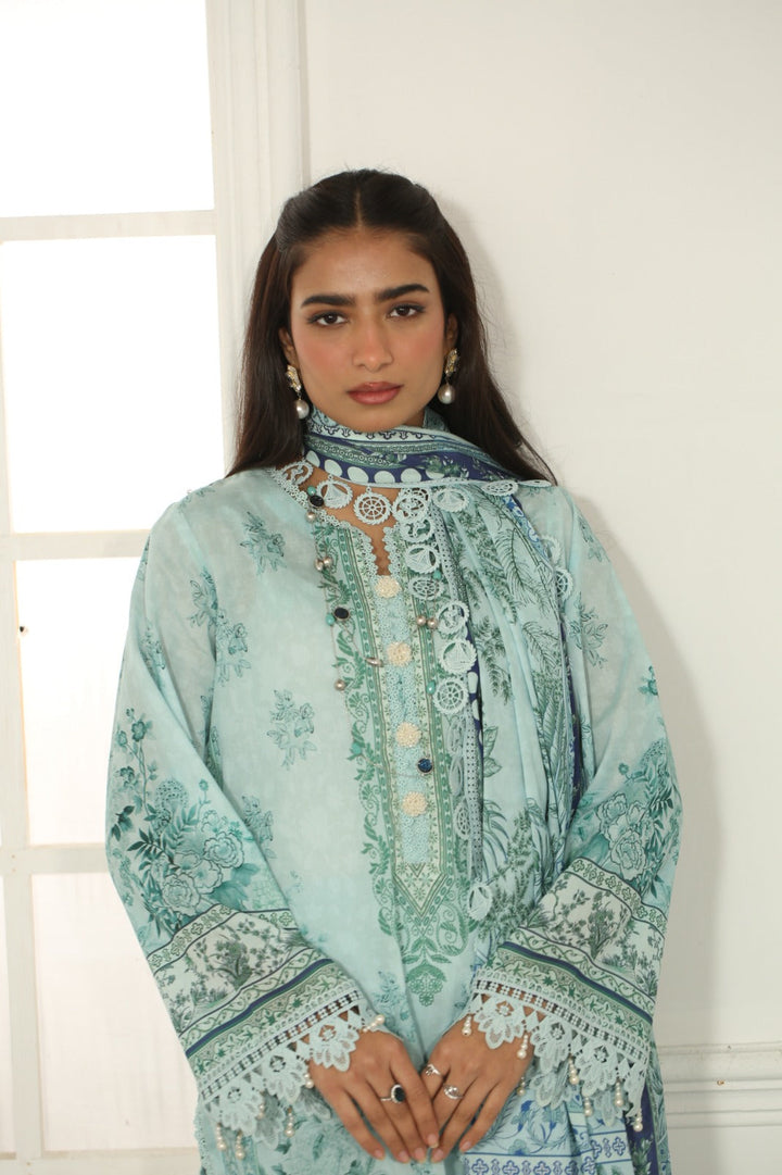 Summer Lawn Collections