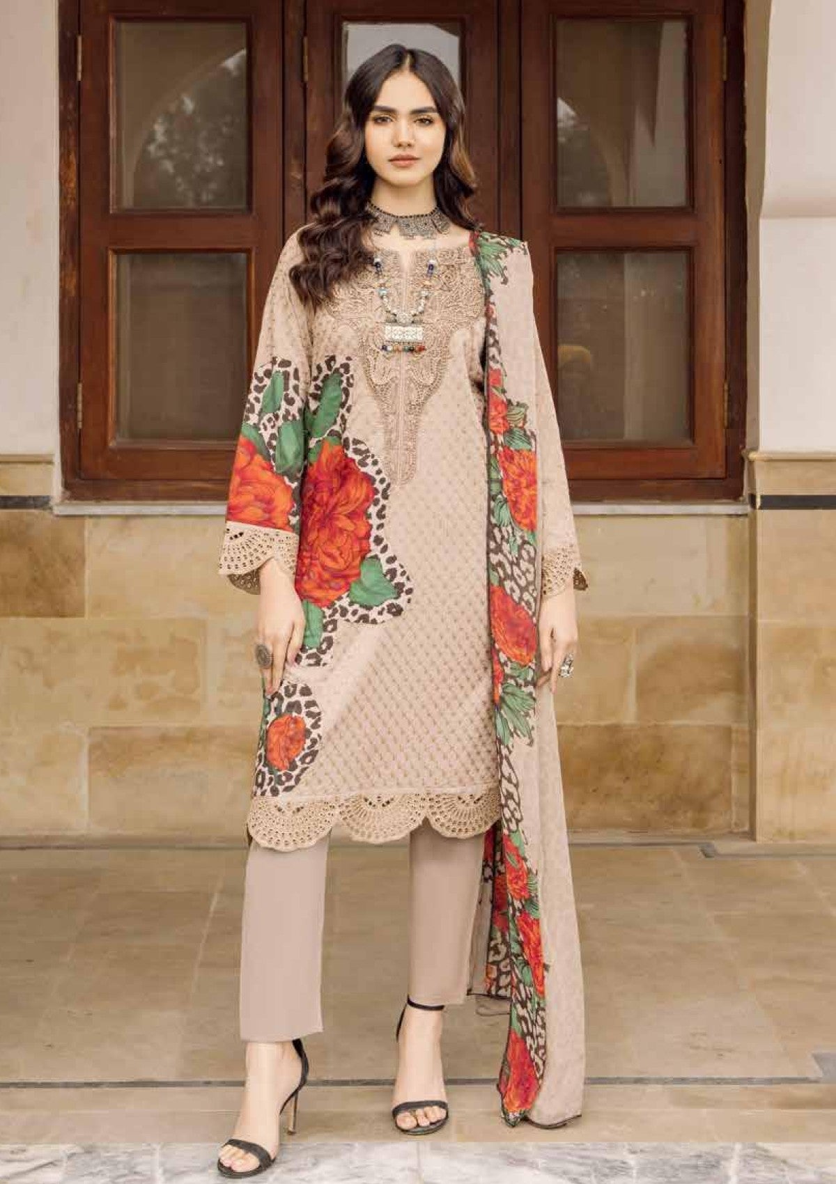 Andaaz Luxury Lawn Vol-01