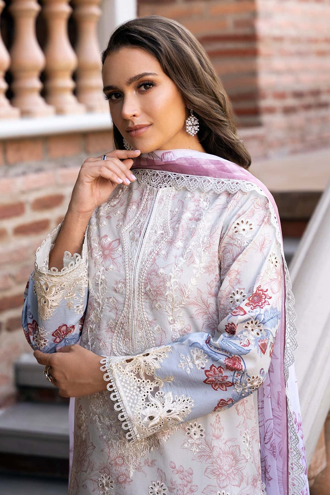 Afrozeh Damask Lawn