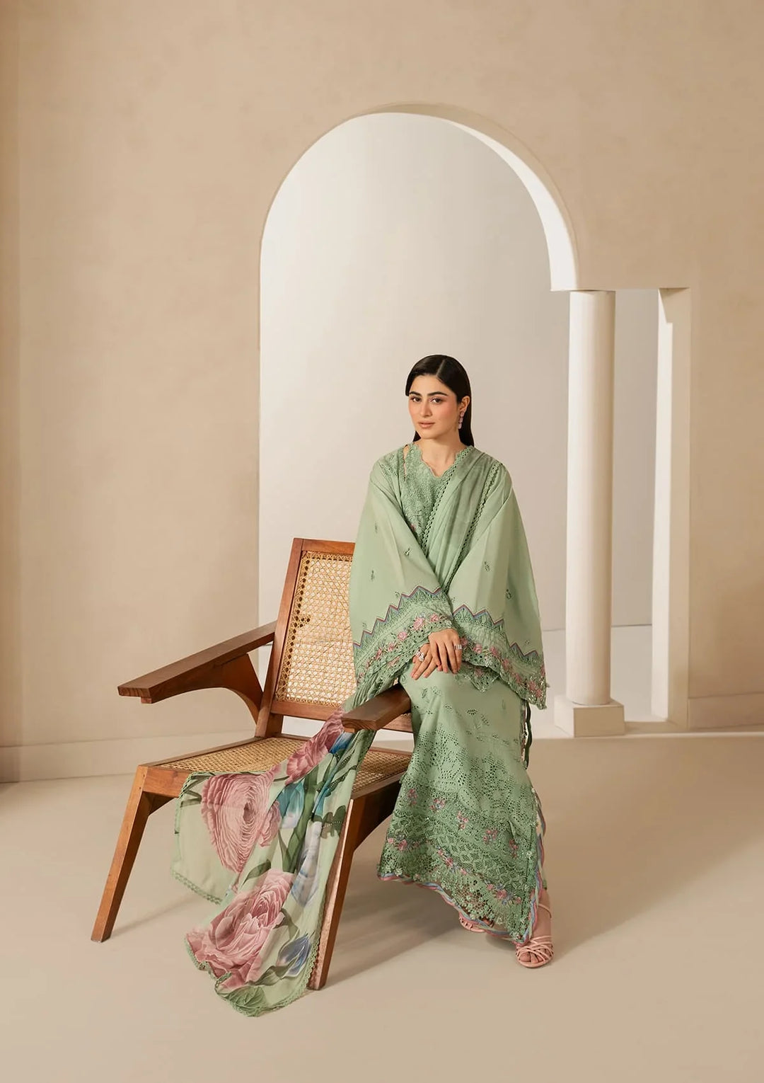E-CRAFT - CHIKANKARI LAWN WITH CHIFFON DUPATTA &