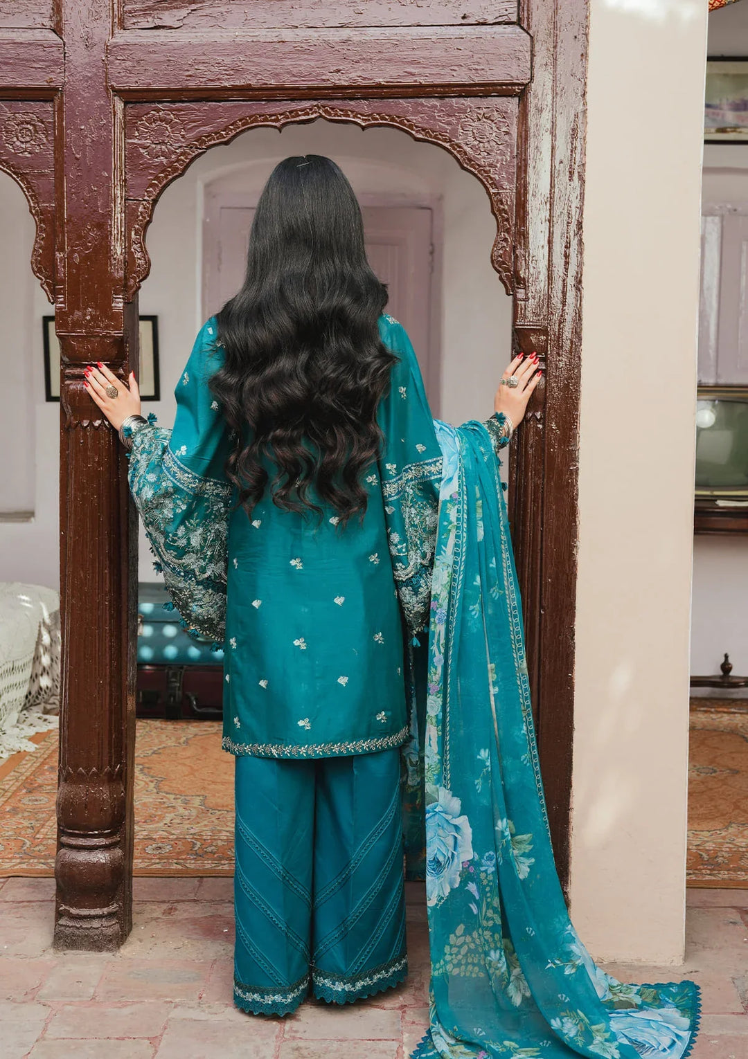EK FASANA - LUXURY LAWN &