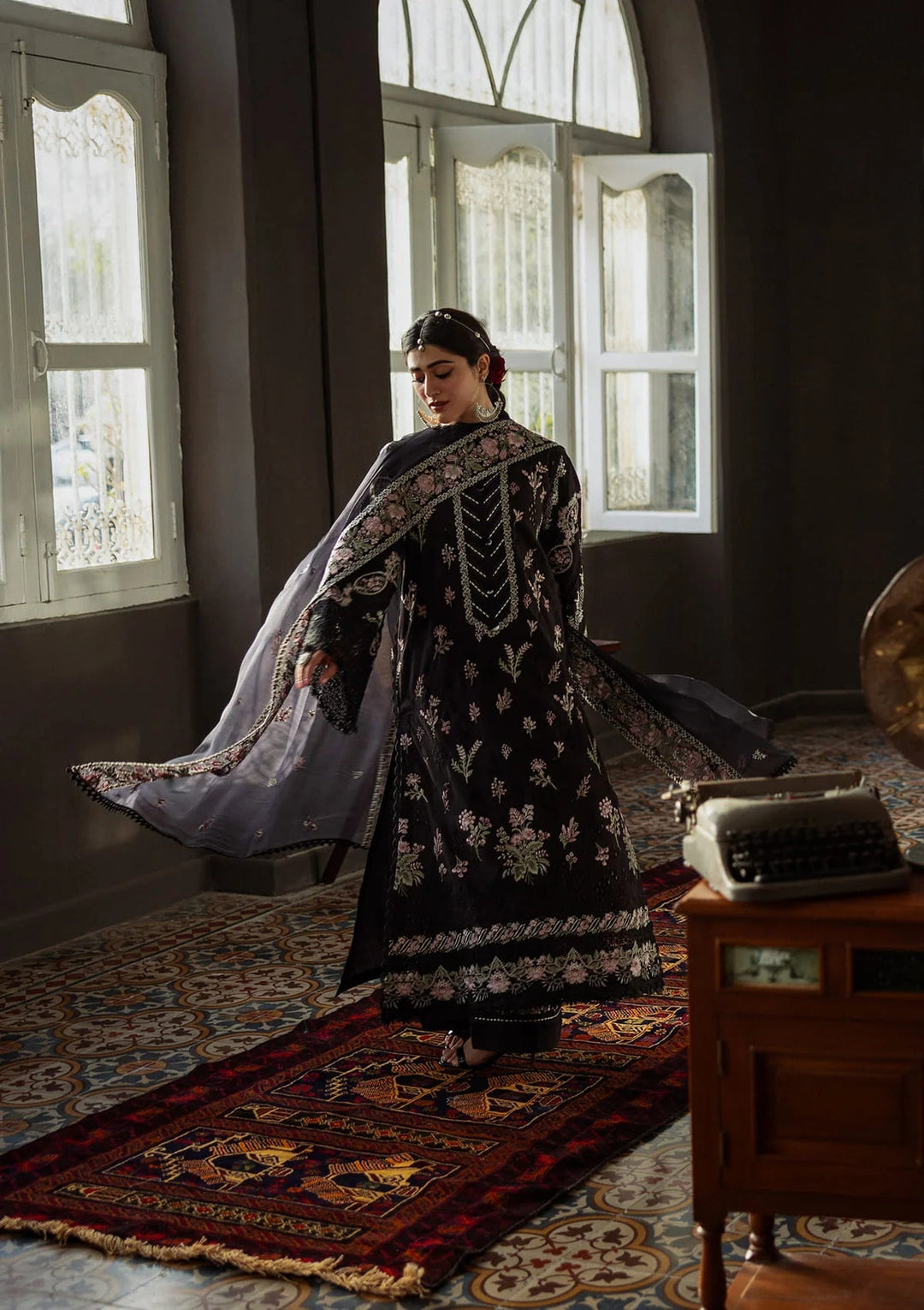 Karandi with Embroidered Chiffon