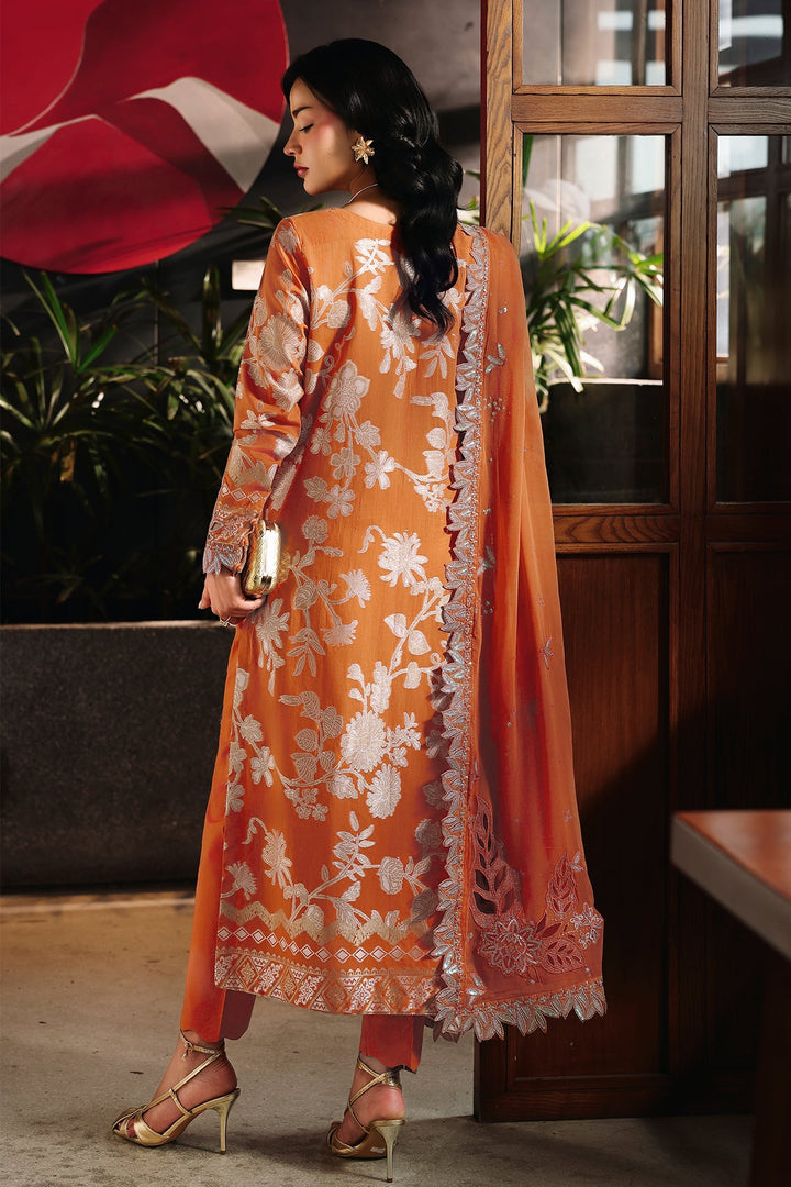 EMBROIDERED JACQUARD  SUIT 3 PC