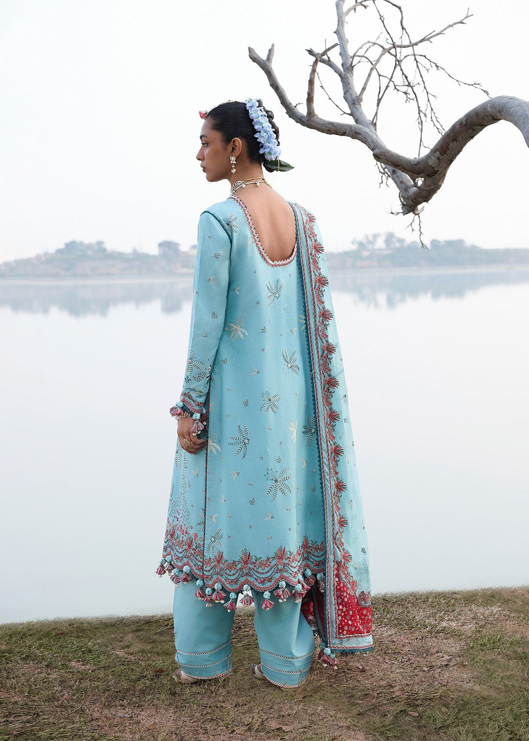 Luxury Lawn Edit