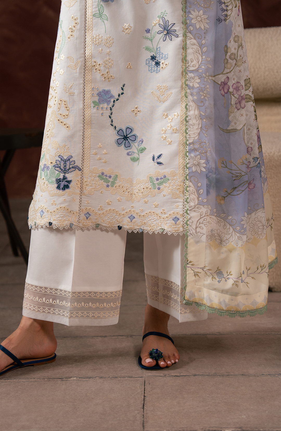 unstitched luxury Lawn