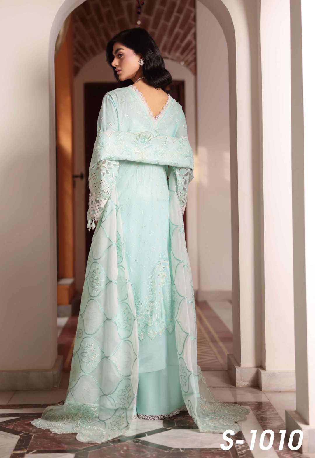 Omnia Signature Lawn Unstitched