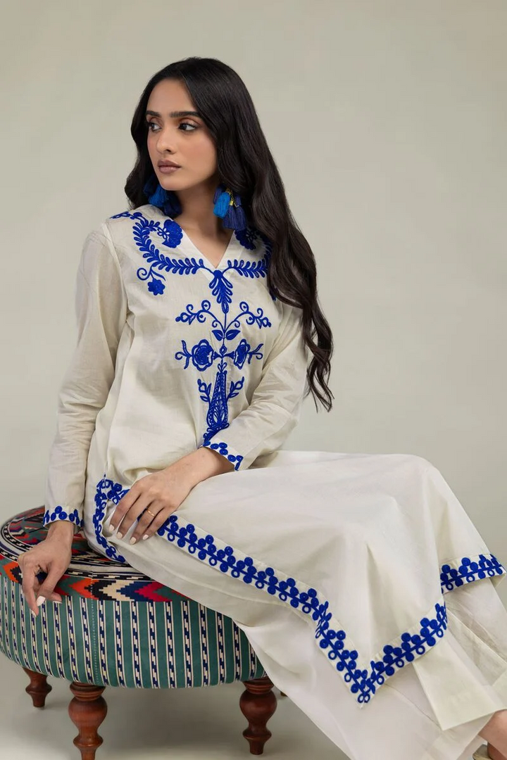 Embroidered | Cambric Floral Cambric Kurta