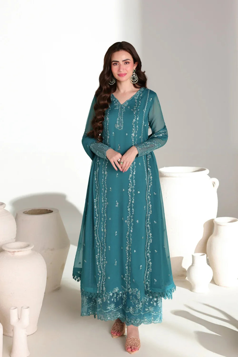 ENSEMBLES Embroidered 3pcs